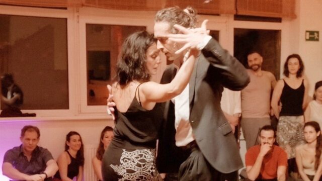 Gaia Pisauro and Leandro Furlan dance El último café
