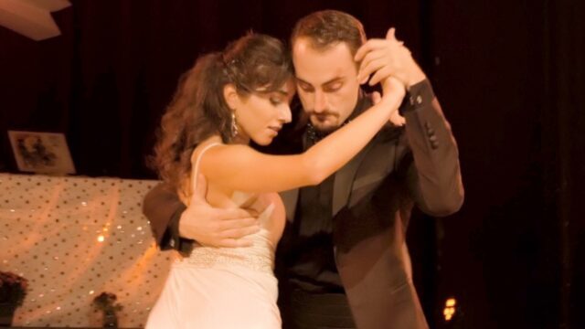 Lorena Tarantino and Gianpiero Galdi dance Y suma y sigue at Tango Tage Halle 2019