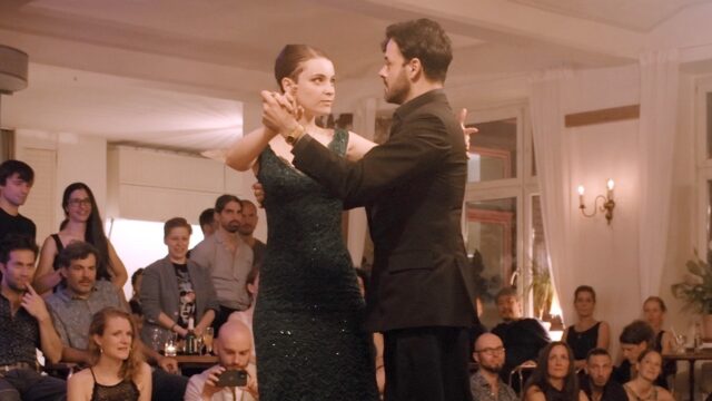 Salome Fromonteil and Duddie Mancini dance Si no me engaña el corazón at Pippo Tango 2022