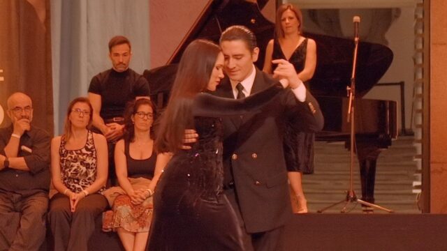 Aldana Silveyra and Diego Ortega dance Inolvidable at FI Tango Porto 2024