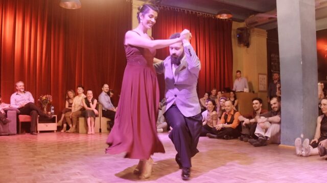 Cecilia Acosta and Levan Gomelauri dance Silueta porteña at Subte milonga in Berlin 2024