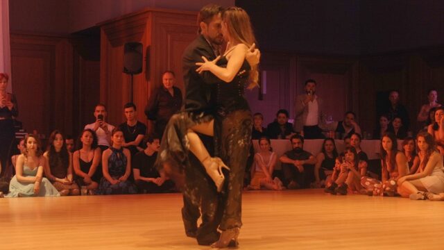 Carolina Giannini and Guille Barrionuevo dance Barro Tal Vez at La Ventana Tango Festival 2024